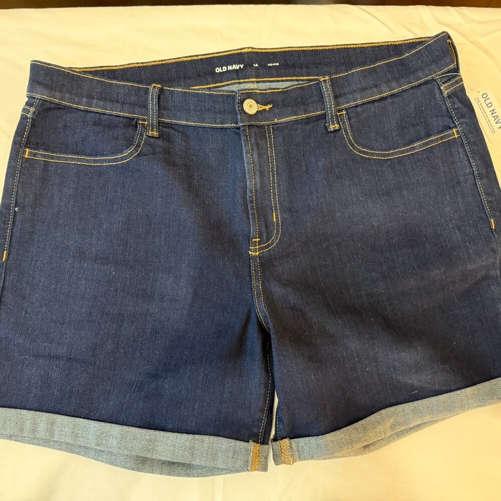[NWT] - Old Navy Dark Wash 5" Inseam Denim Short